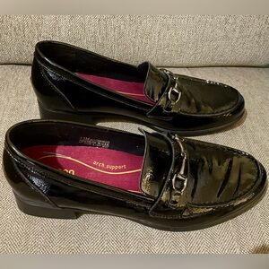 Munro Gryffin Patent Leather Loafers